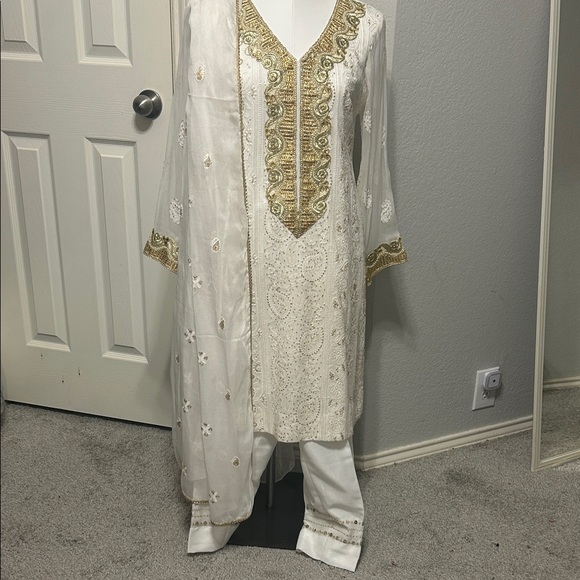 Other - Off white and Gold shalwar kameez Duppatta Embroidered chicken kari chiffon. S-M